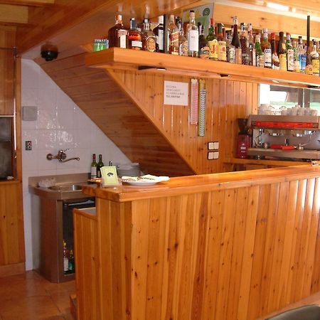 Hostal La Muntanya Castellar De N'Hug Eksteriør bilde
