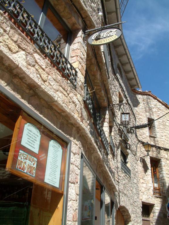 Hostal La Muntanya Castellar De N'Hug Eksteriør bilde